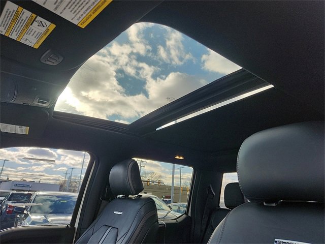 Used 2016 Ford F150 Platinum w/ Equipment Group 701A Luxury image 15