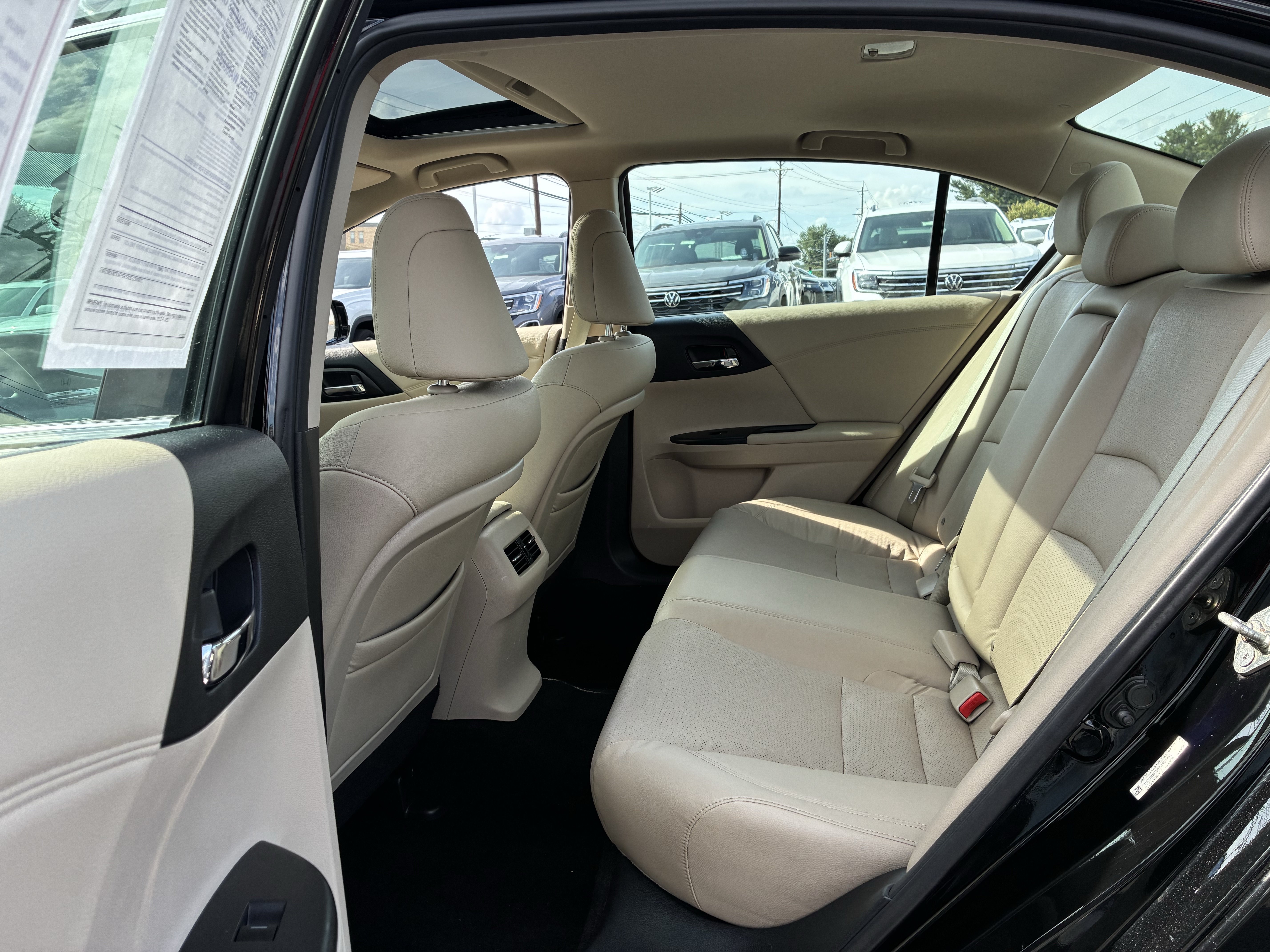 Used 2014 Honda Accord EX-L image 19