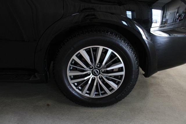 Used 2021 Nissan Armada SL w/ Captain's Chairs Package AWD/4WD image 33