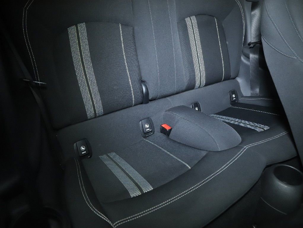 Used 2018 MINI Cooper S FWD image 35