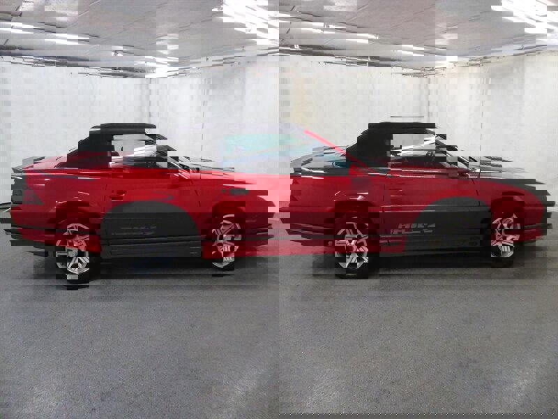 Used 1988 Chevrolet Camaro IROC-Z image 16