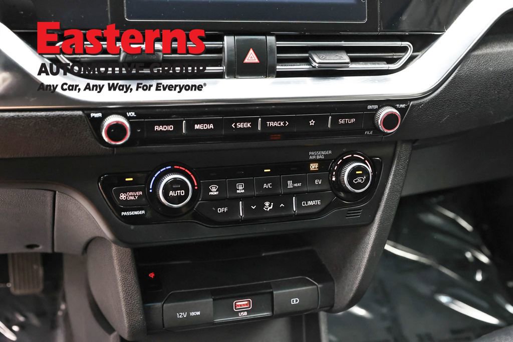 Used 2022 Kia Niro EX w/ Cold Weather Package FWD image 20