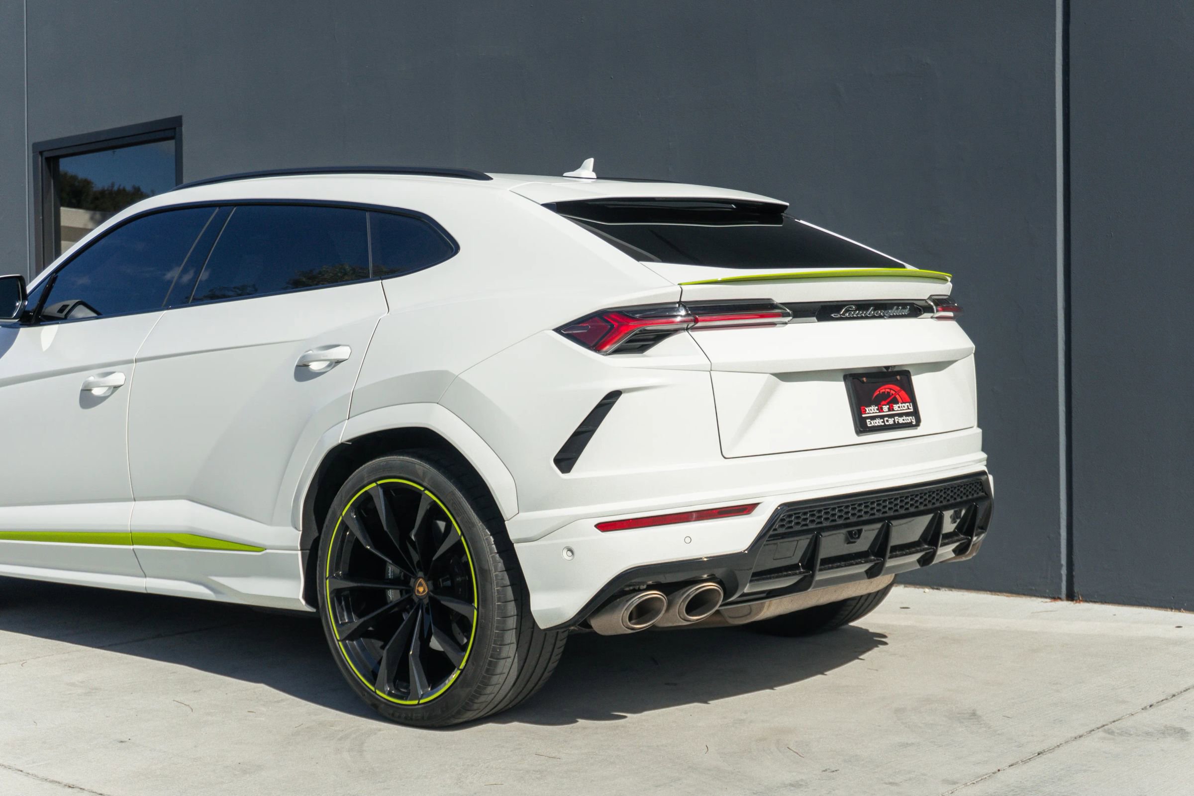 Used 2022 Lamborghini Urus image 23