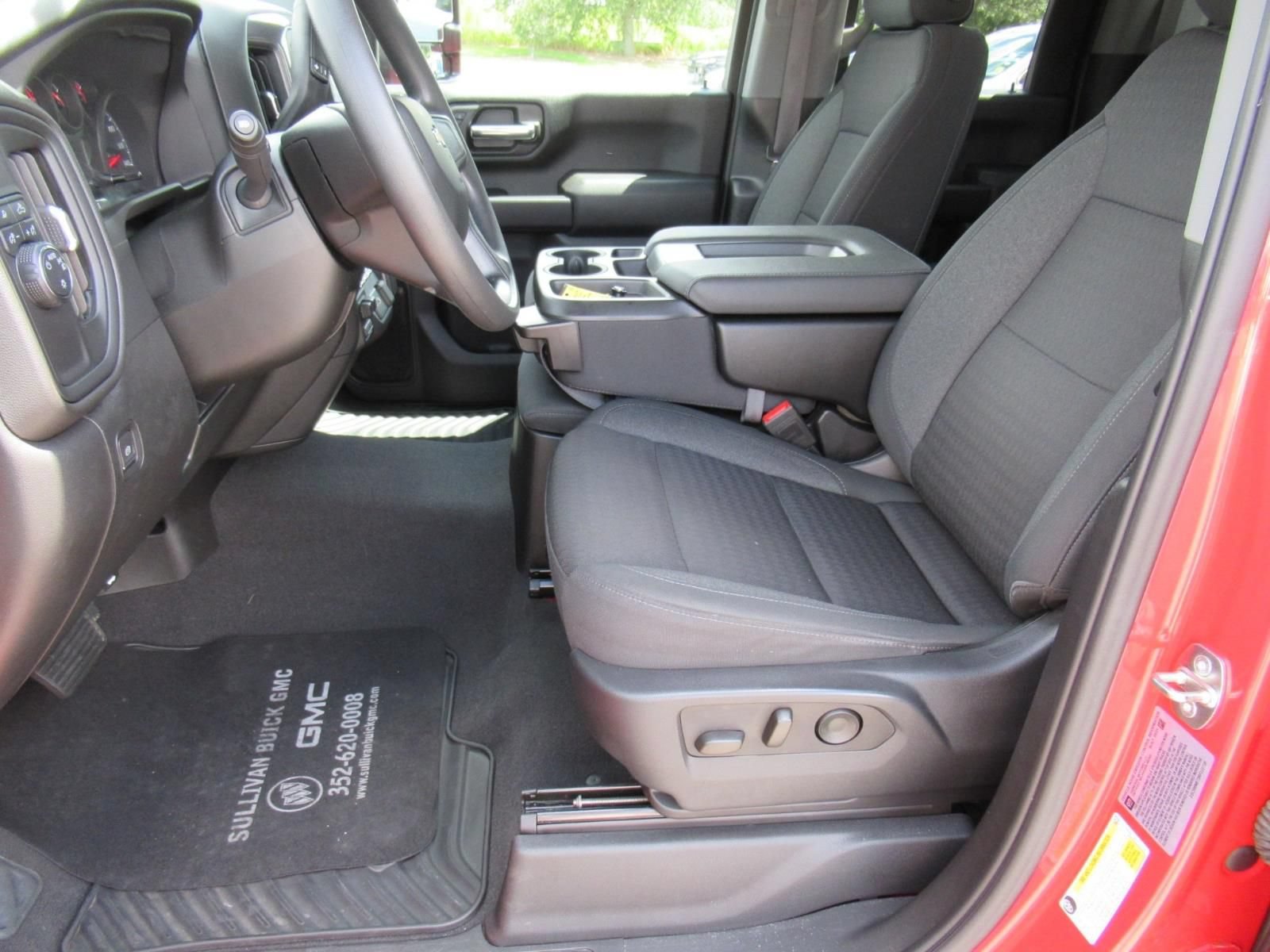 Used 2024 Chevrolet Silverado 2500 Custom w/ Custom Convenience Package RWD image 18