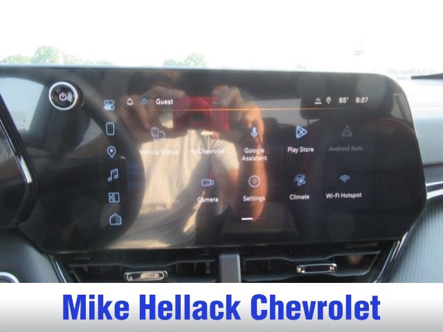 New 2027 Chevrolet Equinox RS w/ Safety and Technology Package FWD image 12