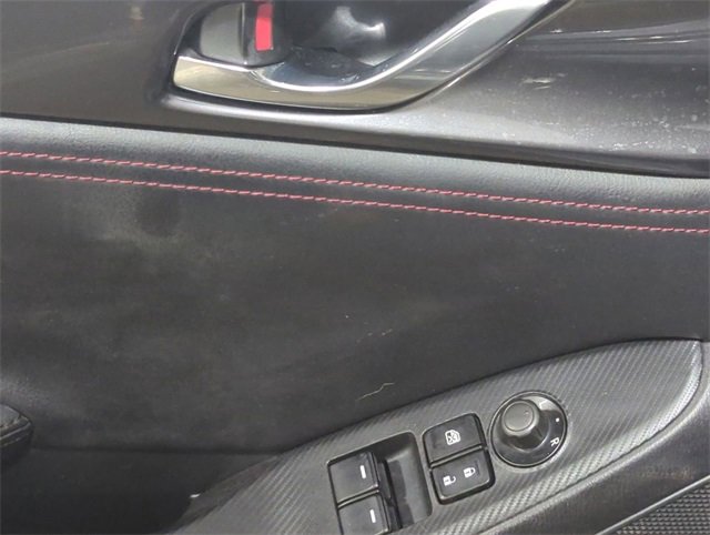 Used 2017 MAZDA MX-5 Miata RF Grand Touring image 19