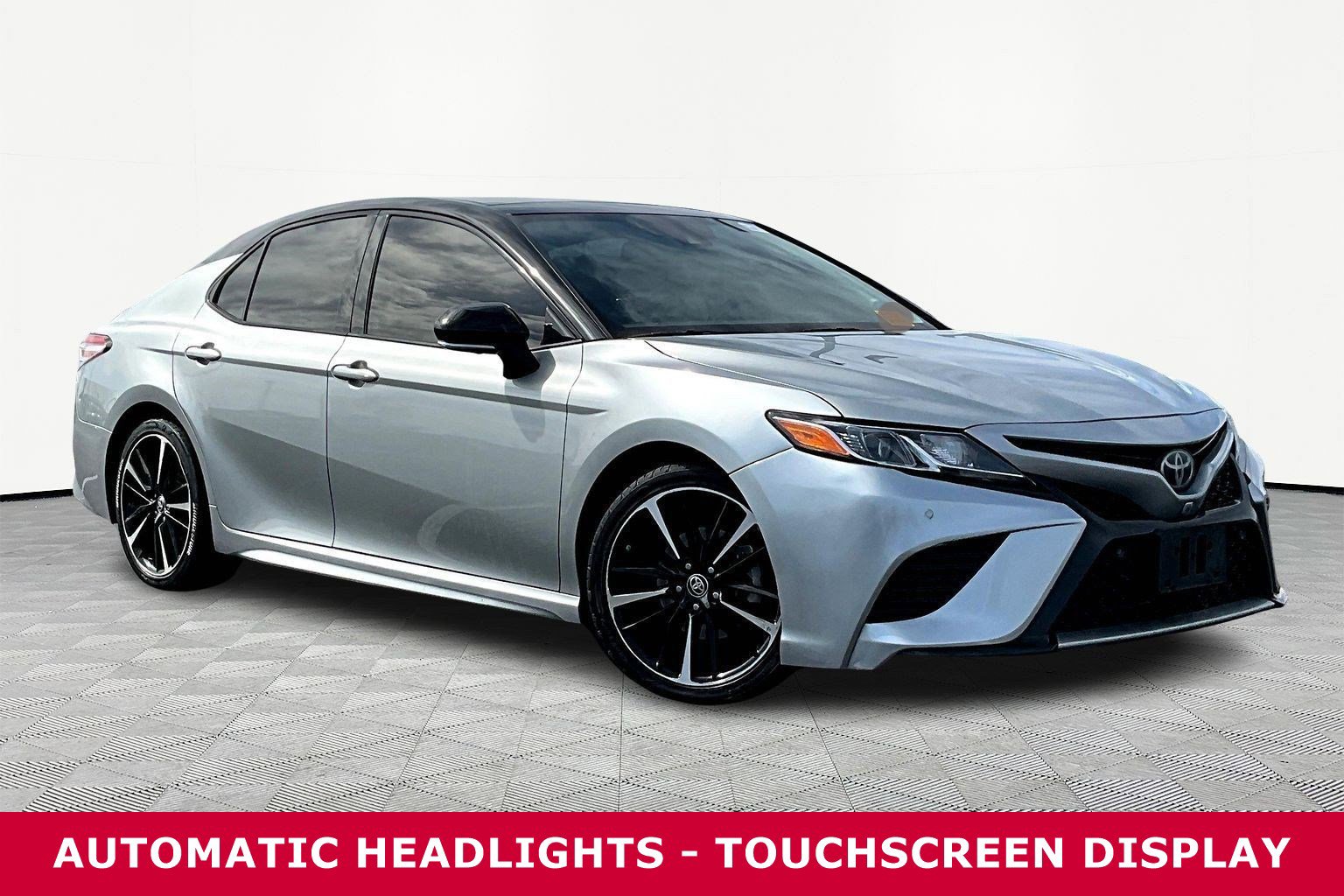 Used 2020 Toyota Camry XSE w/ Driver Assist Package image 3