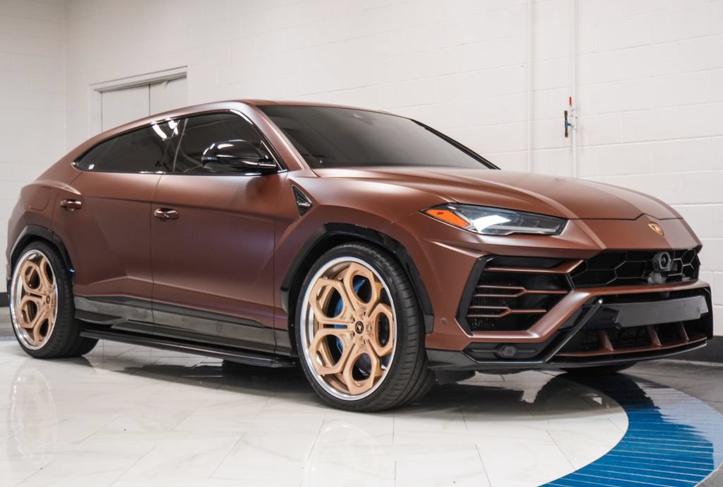 Used 2019 Lamborghini Urus AWD/4WD image 5