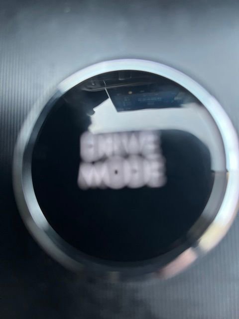 Used 2025 Lincoln Corsair Premiere image 23