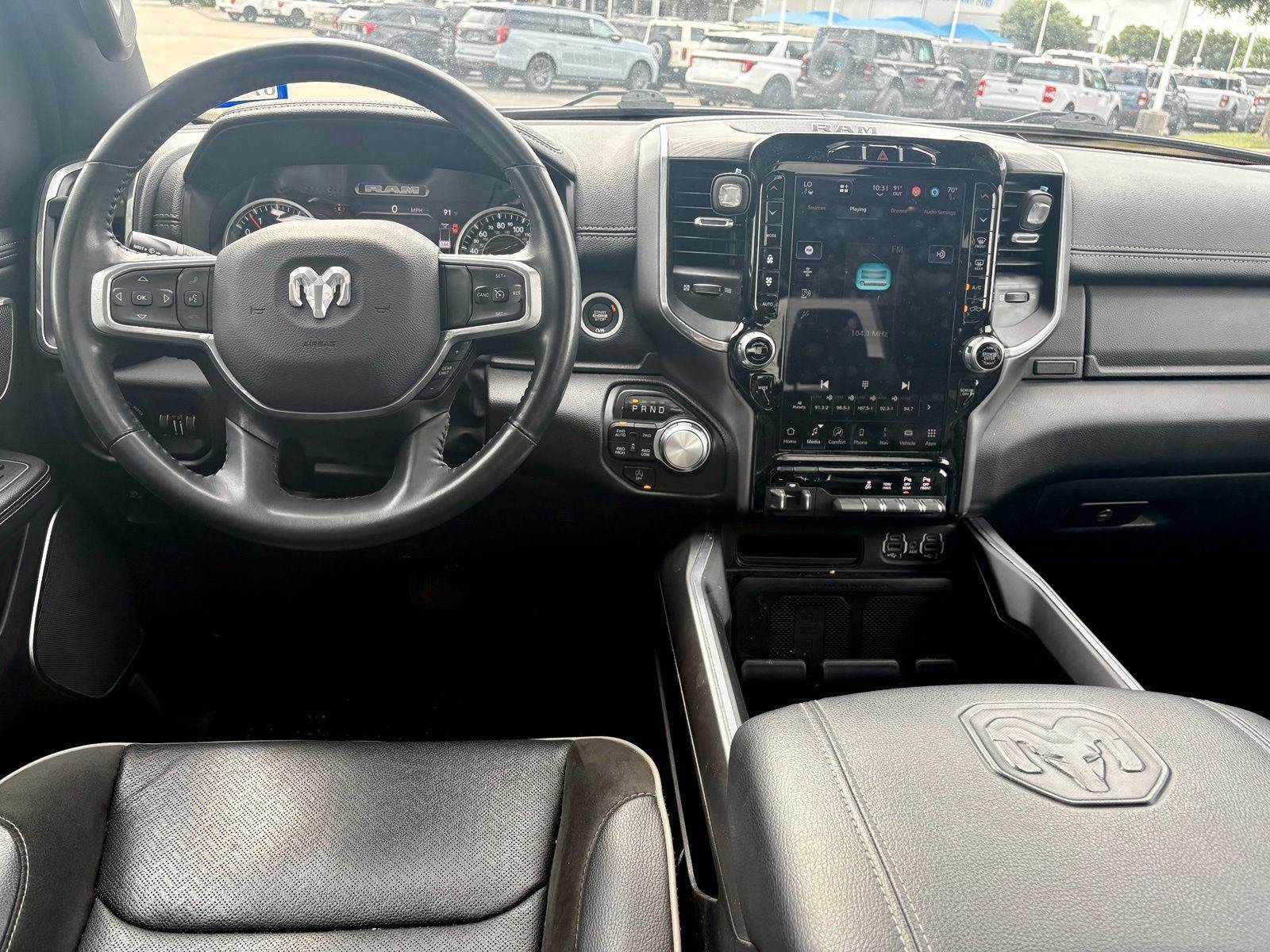 Used 2023 RAM 1500 Laramie AWD/4WD image 14