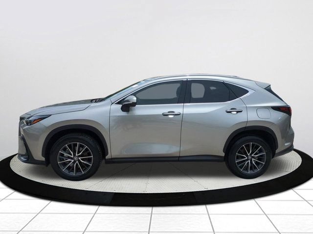 Certified 2024 Lexus NX 250 FWD w/ Towing Package (2000 Lbs) image 6