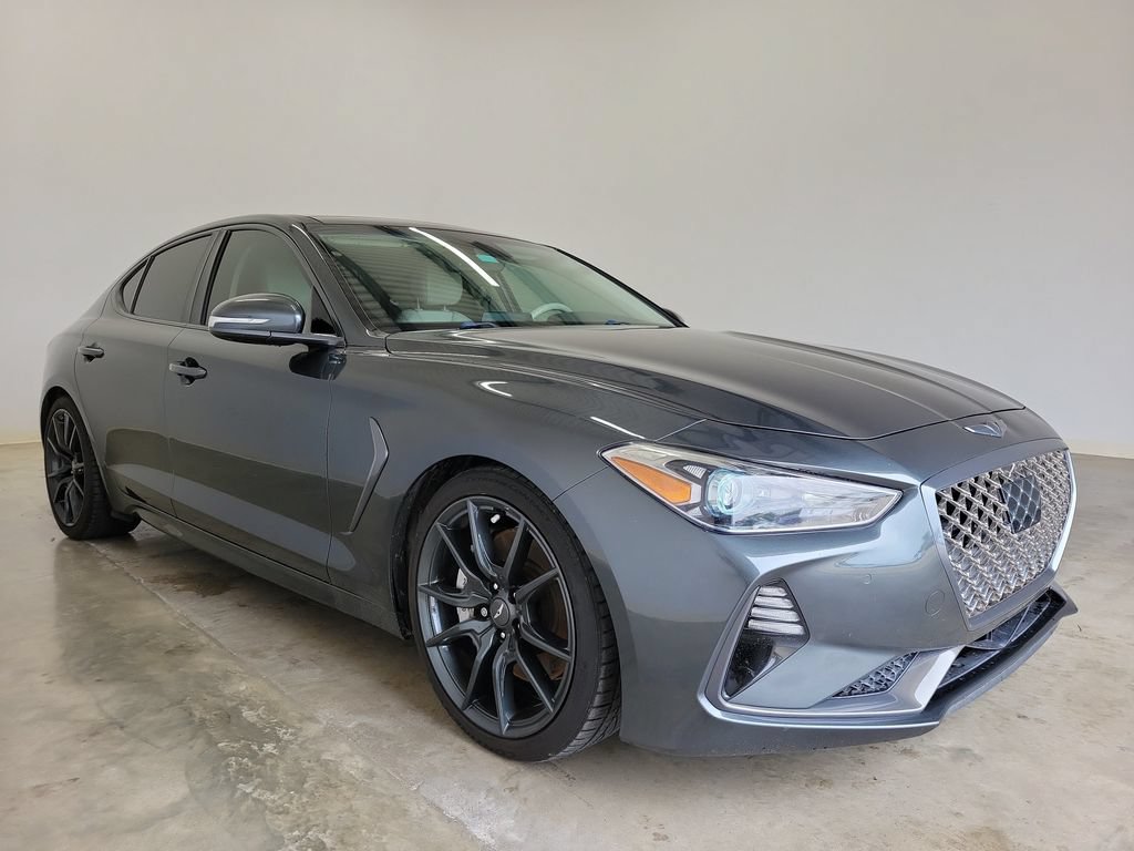 Used 2019 Genesis G70 3.3T Design RWD image 4