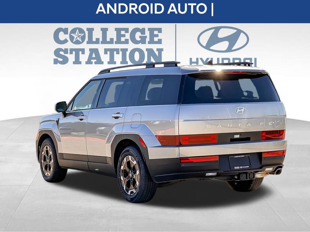 Used 2025 Hyundai Santa Fe SEL FWD image 8
