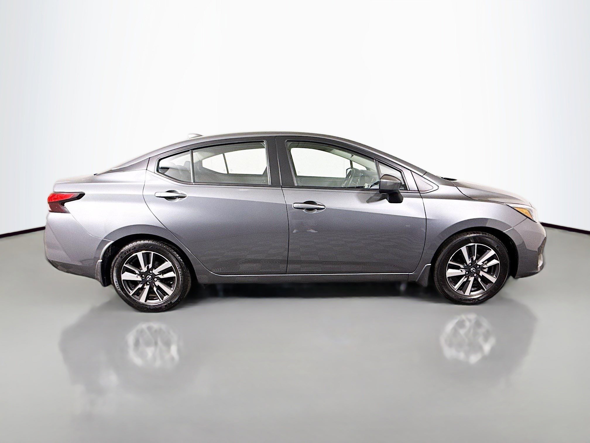 Used 2025 Nissan Versa SV w/ Trunk Package image 11