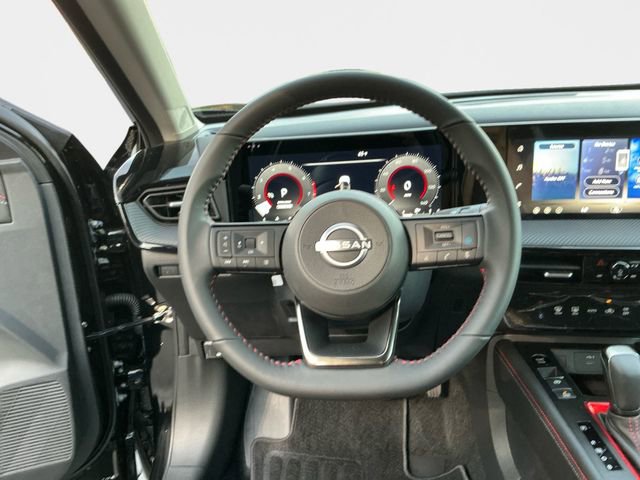 New 2026 Nissan Kicks SR image 14