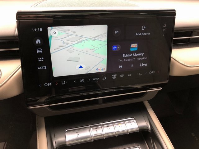 Used 2024 Lincoln Nautilus Premier w/ Equipment Group 102A image 10