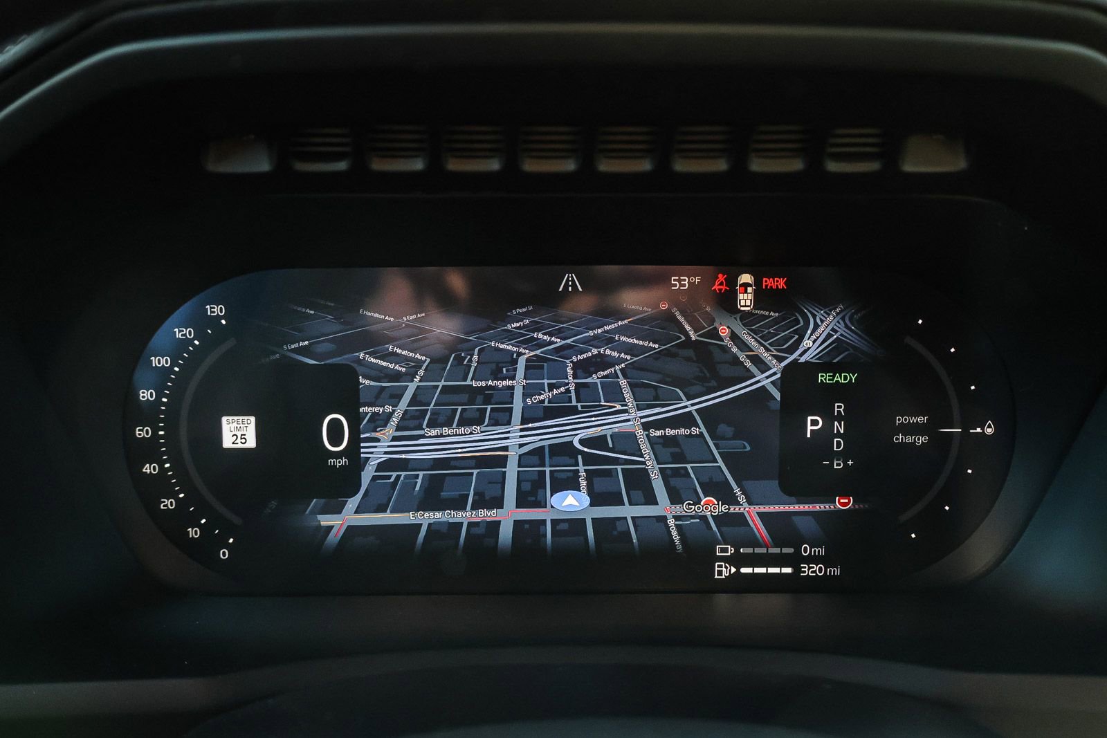 New 2026 Volvo XC90 T8 Plus w/ Protection Package Premier image 31