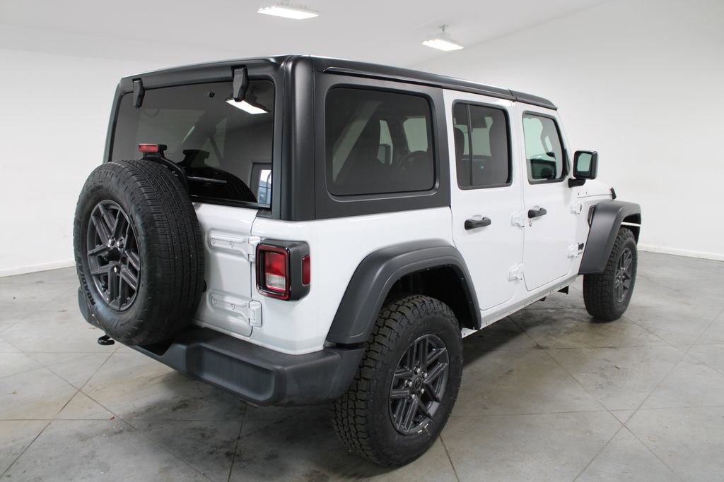 Used 2024 Jeep Wrangler Sport S image 9