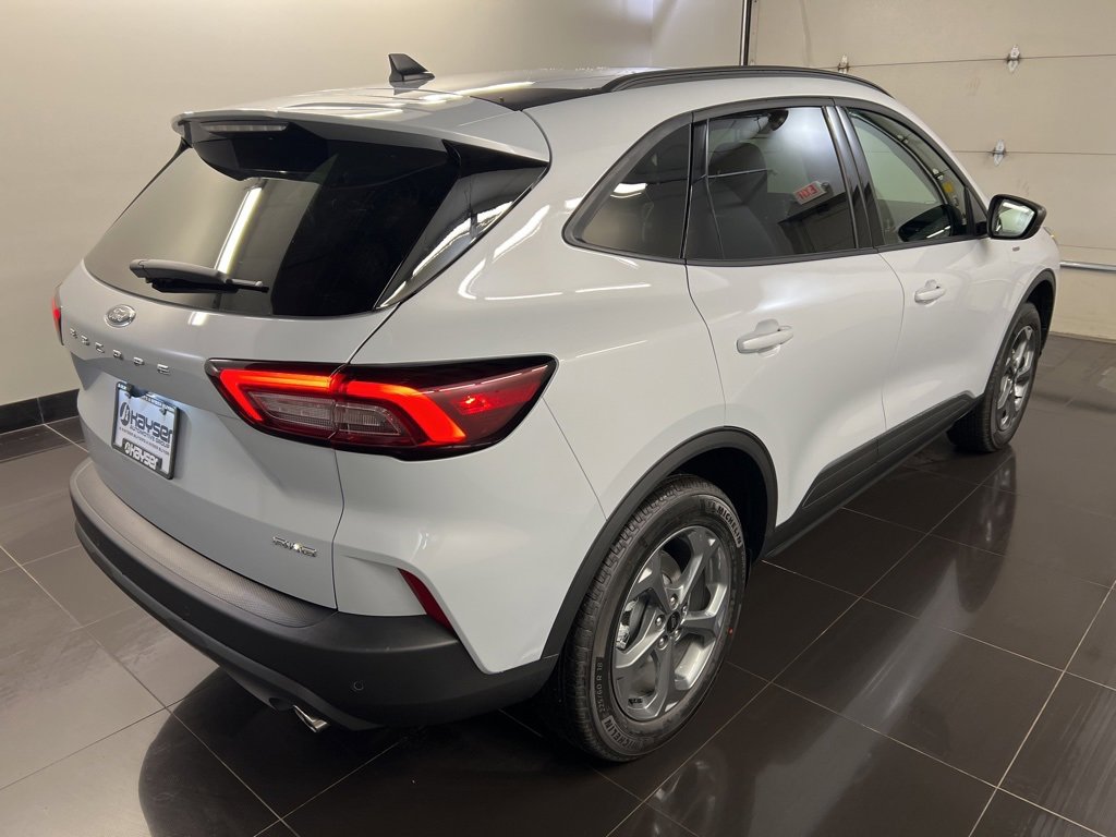 New 2026 Ford Escape ST-Line w/ Tech Pack #1 image 6