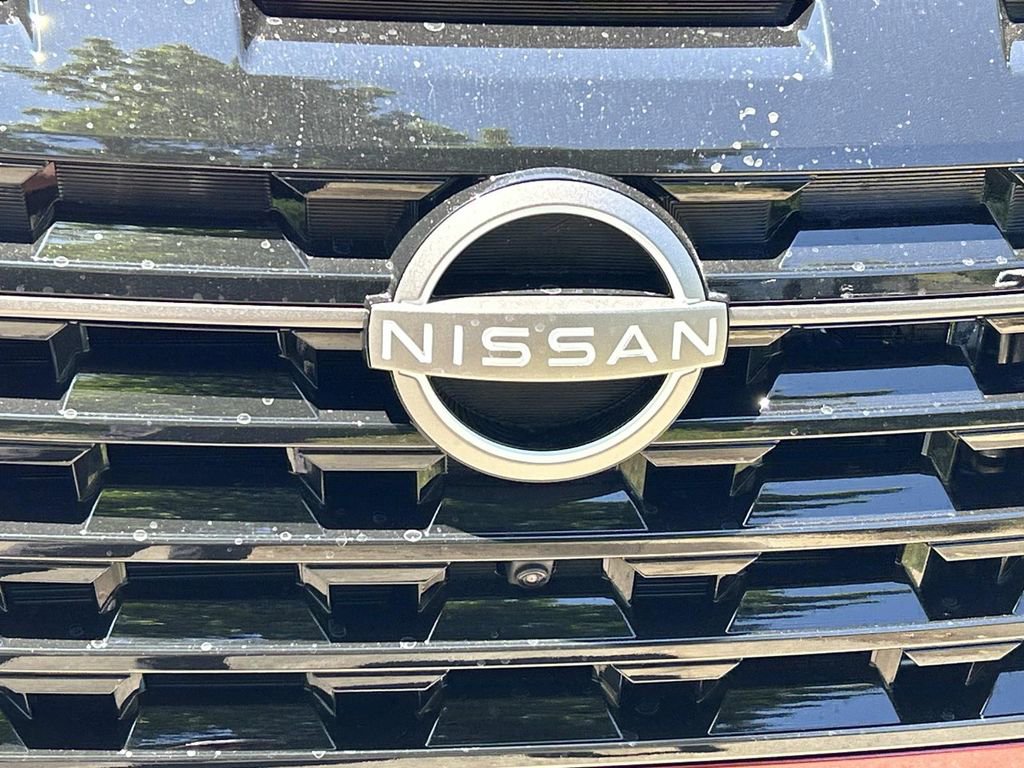 New 2026 Nissan Pathfinder Platinum w/ Lighting Package AWD/4WD image 11