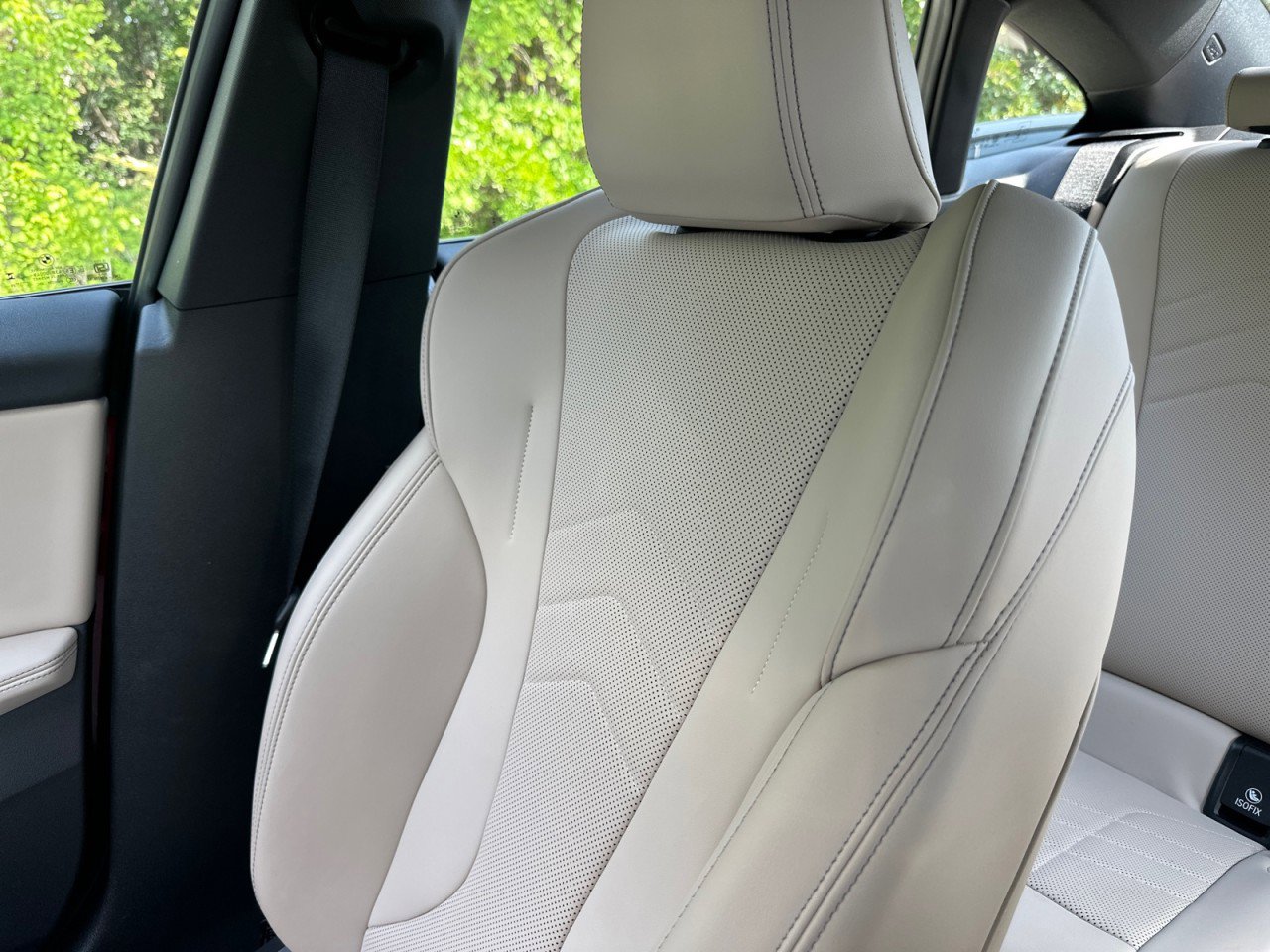 Certified 2025 BMW 228i xDrive w/ Premium Package AWD/4WD image 32