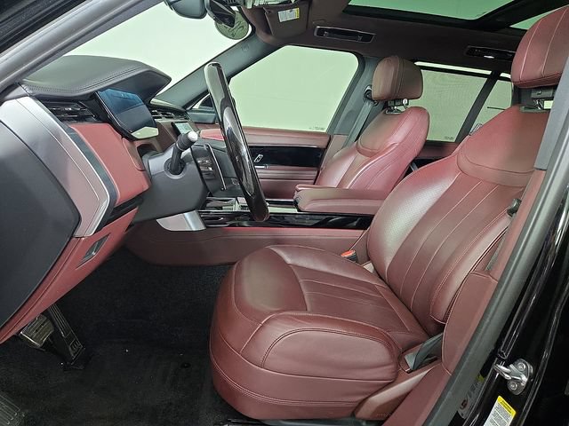 Certified 2024 Land Rover Range Rover SE AWD/4WD image 11