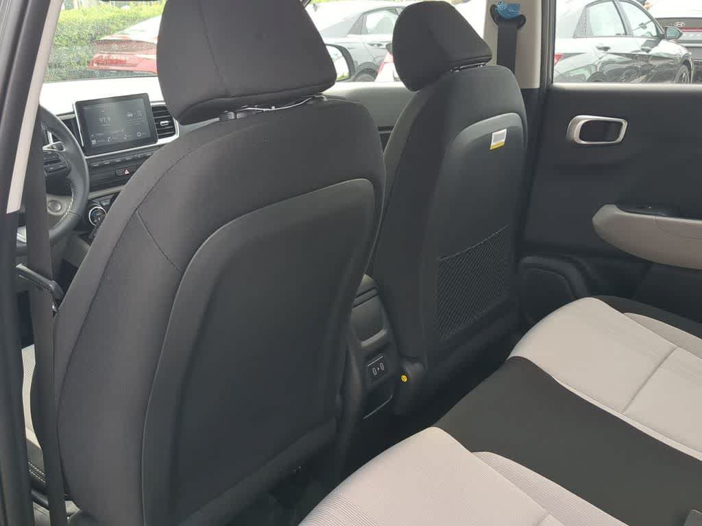 New 2026 Hyundai Venue SEL FWD image 19