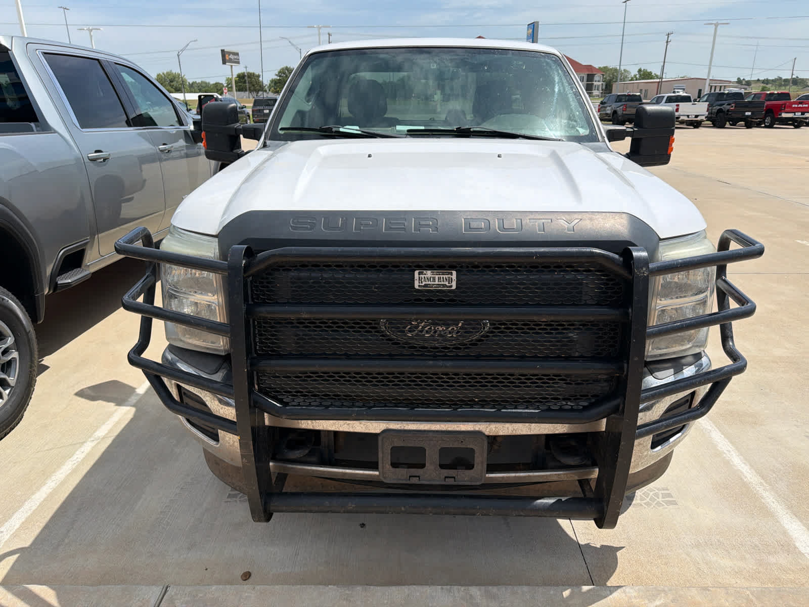 Used 2015 Ford F250 XL w/ Power Equipment Group AWD/4WD image 2