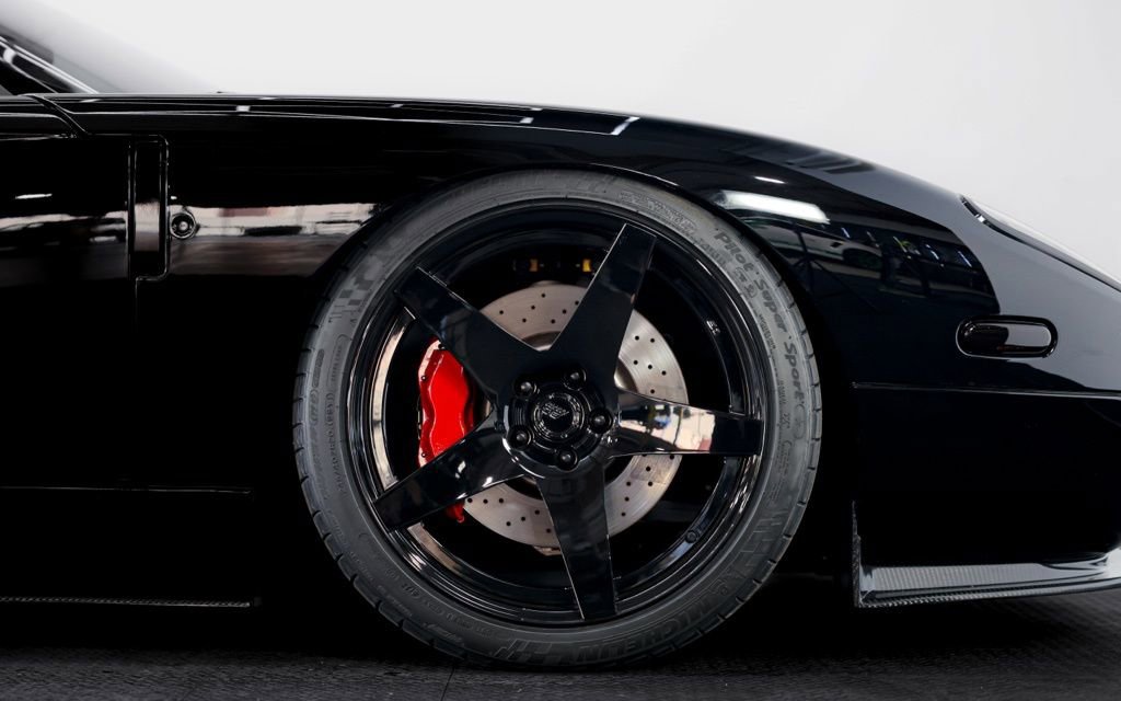 Used 2006 Ford GT image 8