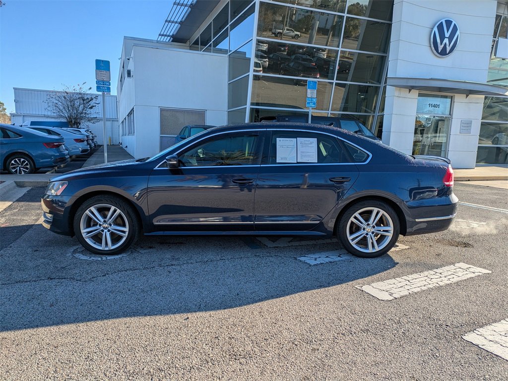 Used 2015 Volkswagen Passat 1.8T SE image 3