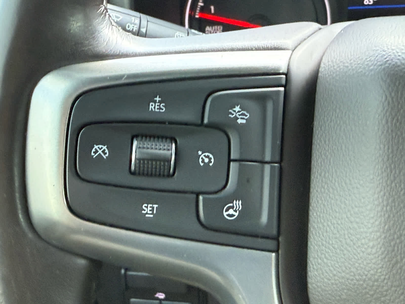 Used 2021 Chevrolet Tahoe Z71 w/ Z71 Signature Package image 22