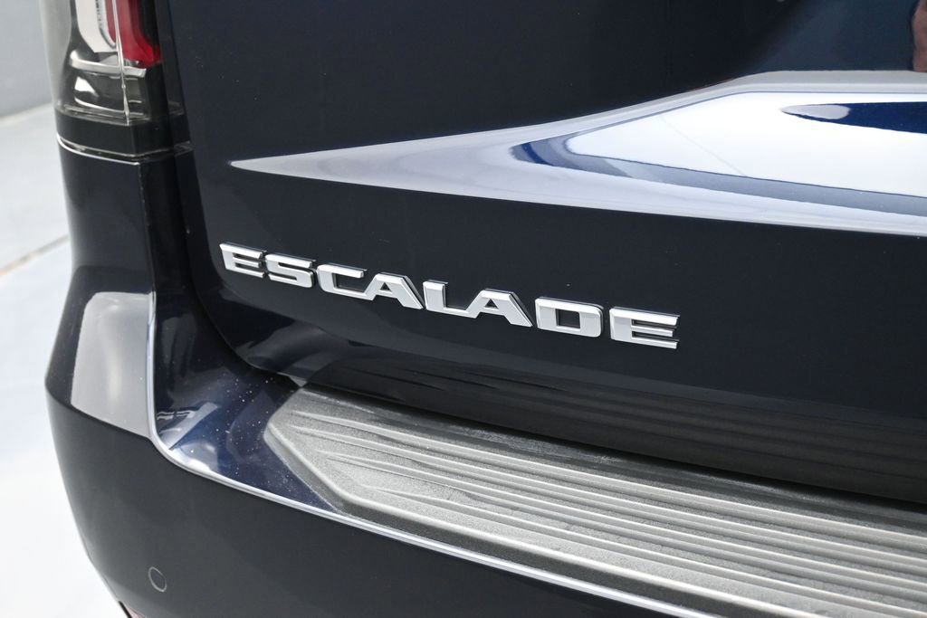 Used 2023 Cadillac Escalade ESV Premium Luxury Platinum w/ LPO, Radiant Package AWD/4WD image 14