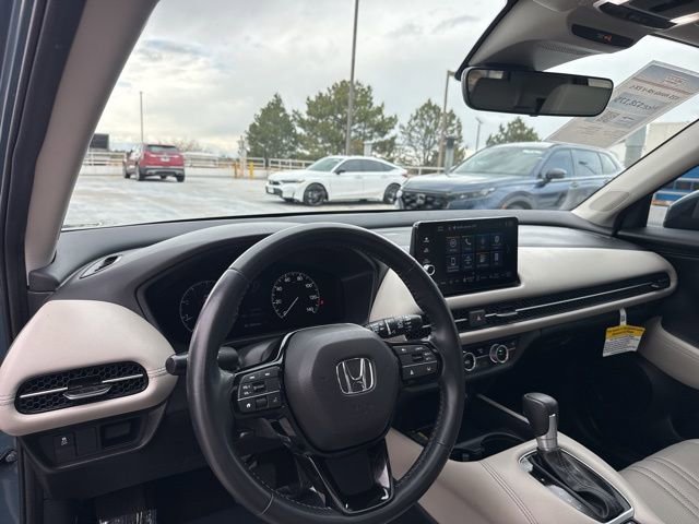 Used 2025 Honda HR-V EX-L image 17