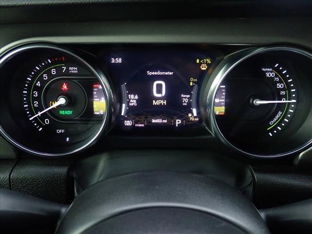 Used 2023 Jeep Wrangler Unlimited w/ Cold Weather Group image 24