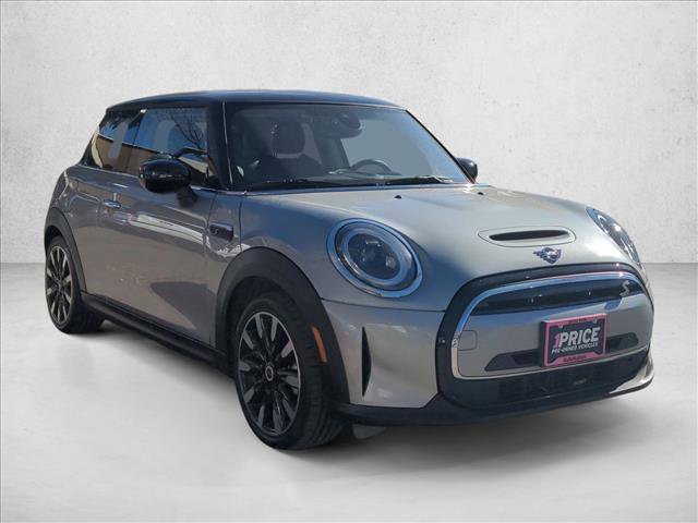 Used 2024 MINI Cooper SE image 3