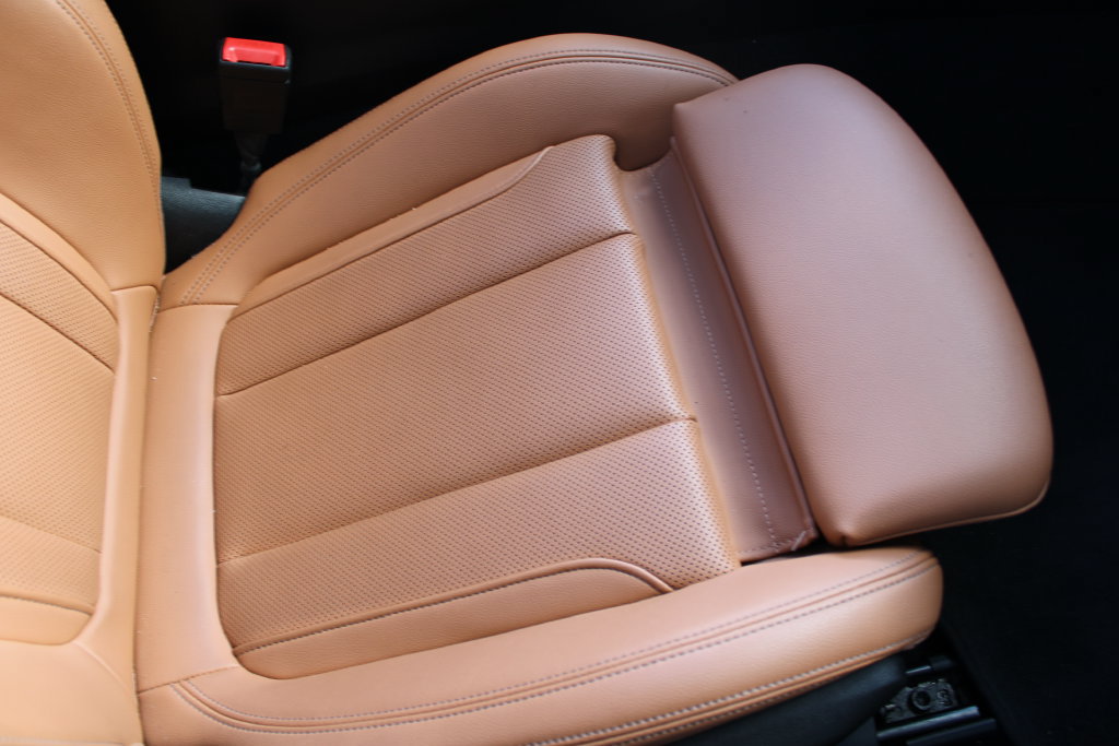 Used 2025 BMW 330i Sedan RWD image 23