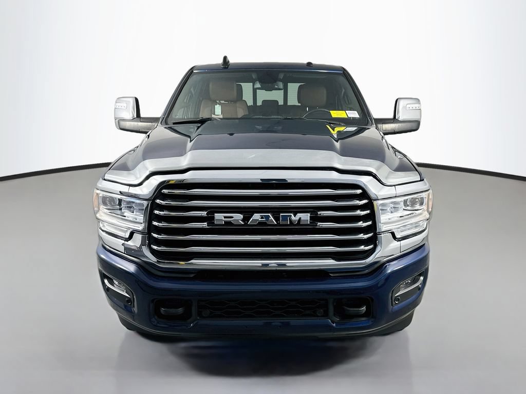 Used 2023 RAM 2500 Limited AWD/4WD image 2