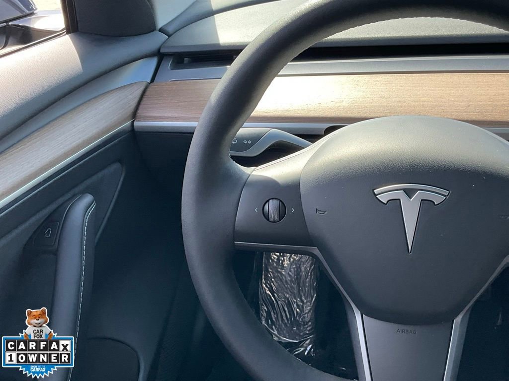 Used 2023 Tesla Model 3 Standard Range image 39