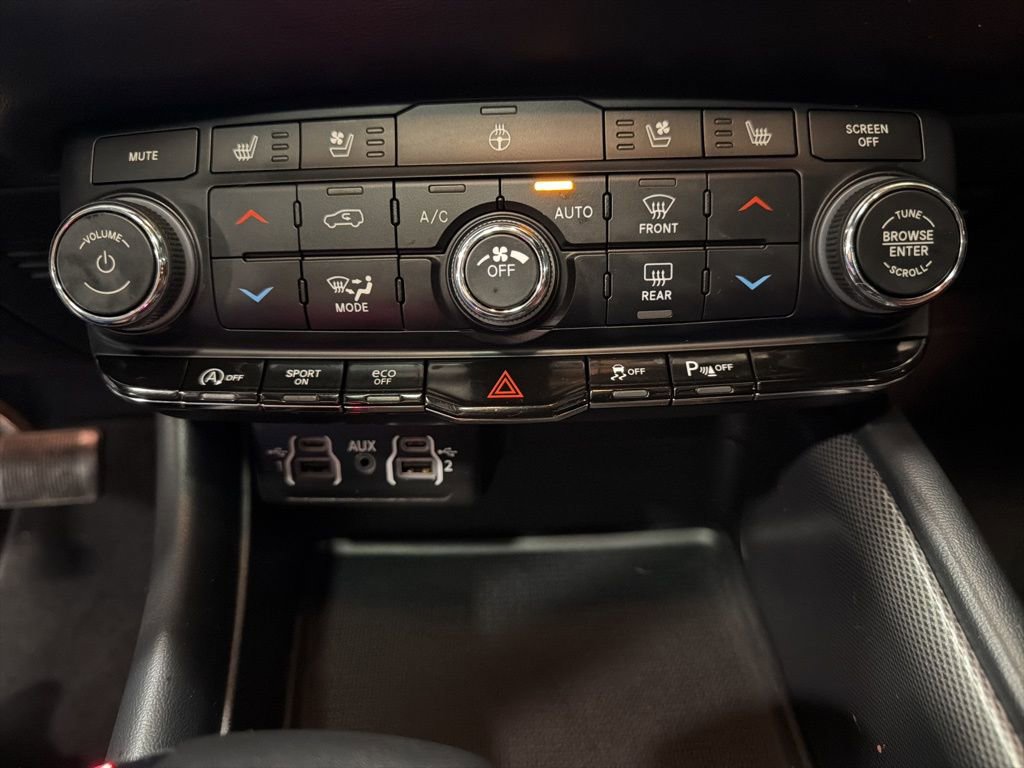 Used 2023 Dodge Durango GT AWD/4WD image 10