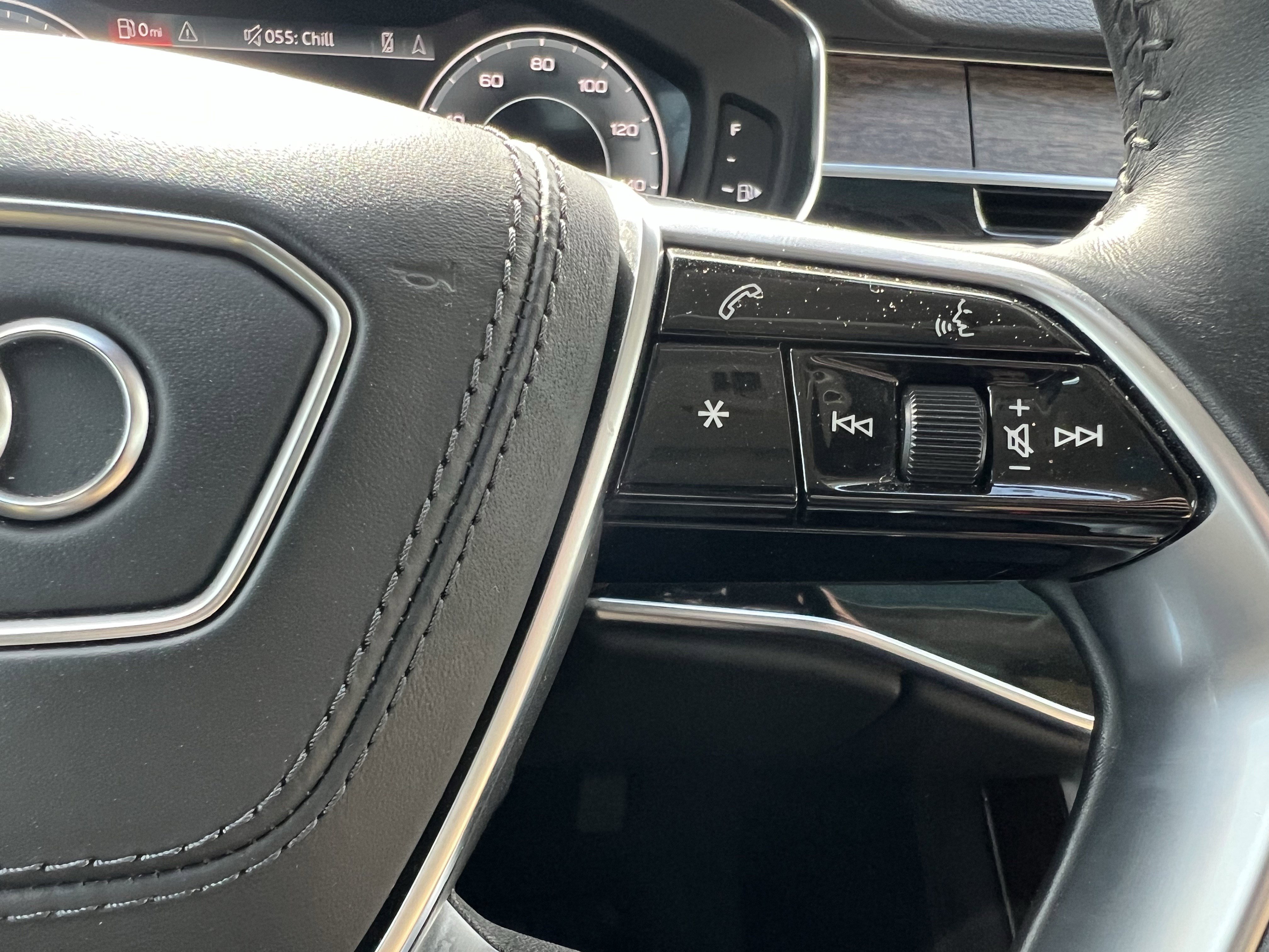 Used 2021 Audi A8 L 4.0T w/ Executive Plus Package image 20