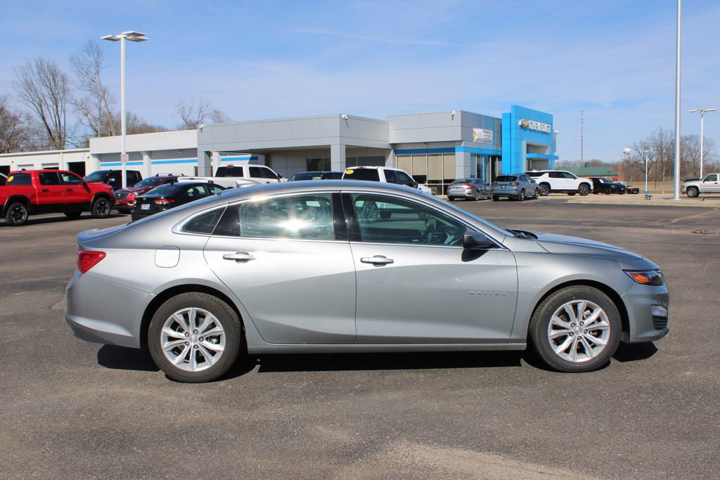 Used 2024 Chevrolet Malibu LT image 11