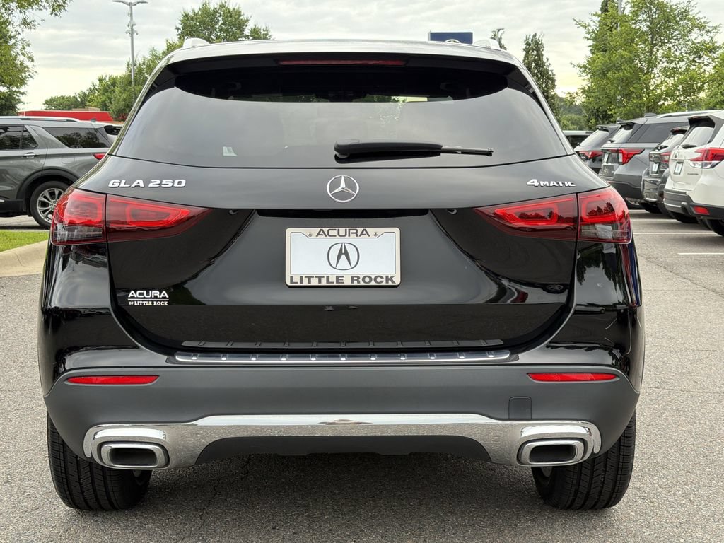 Used 2023 Mercedes-Benz GLA 250 4MATIC image 4