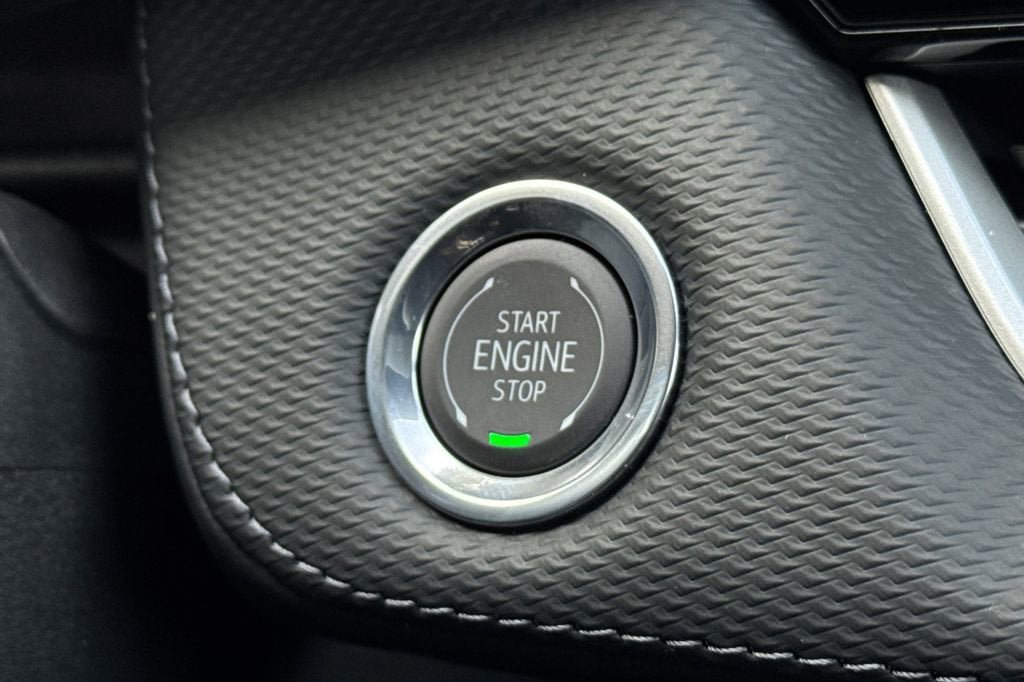 New 2026 Chevrolet Equinox LT w/ Convenience Package II image 23