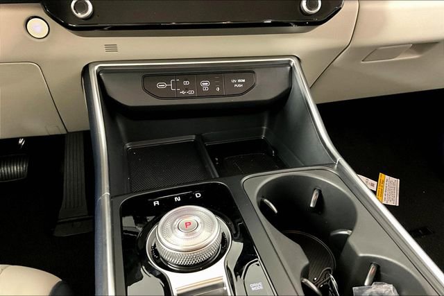New 2026 Kia Carnival EX FWD image 7