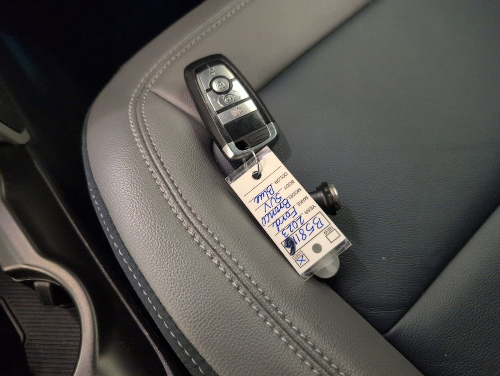 Used 2023 Ford Bronco Outer Banks AWD/4WD image 40
