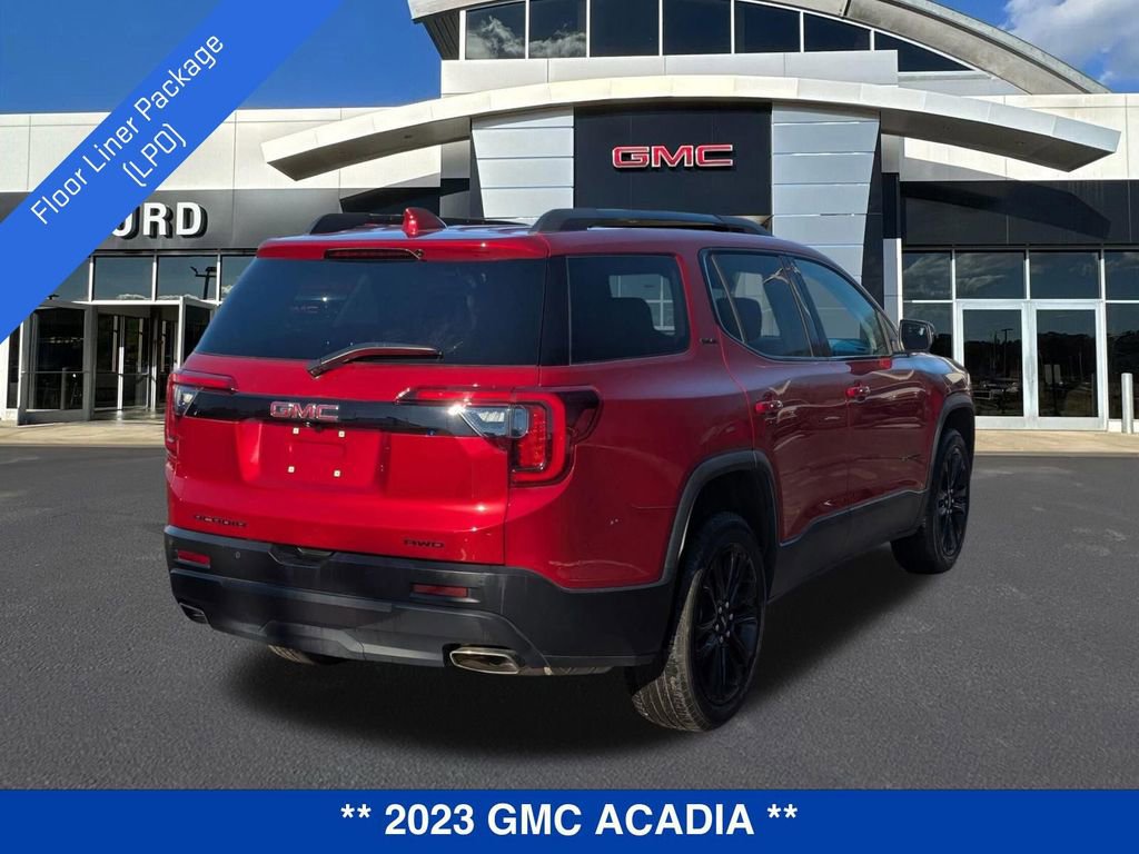 Used 2023 GMC Acadia SLE w/ Elevation Edition image 4