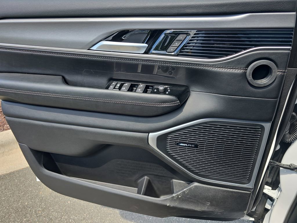 New 2026 Jeep Grand Wagoneer 4WD image 29