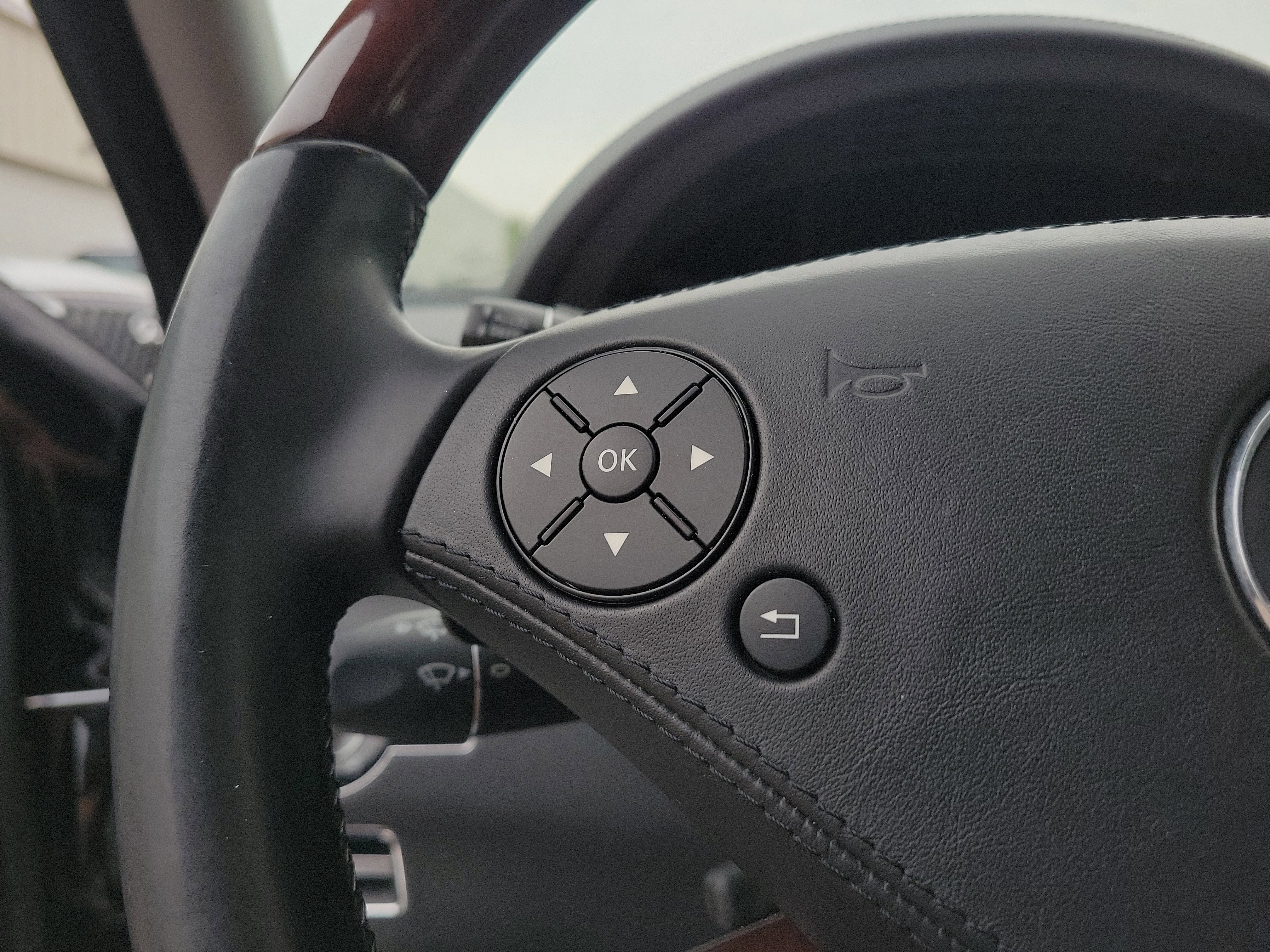 Used 2013 Mercedes-Benz S 550 image 14