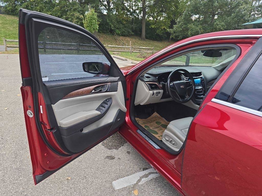 Used 2016 Cadillac CTS Performance w/ Driver Assist Package AWD/4WD image 9