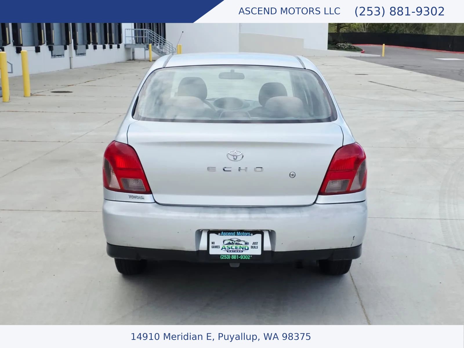 Used 2001 Toyota Echo Sedan FWD image 4